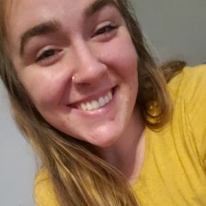 Meet your Posher, Stacy